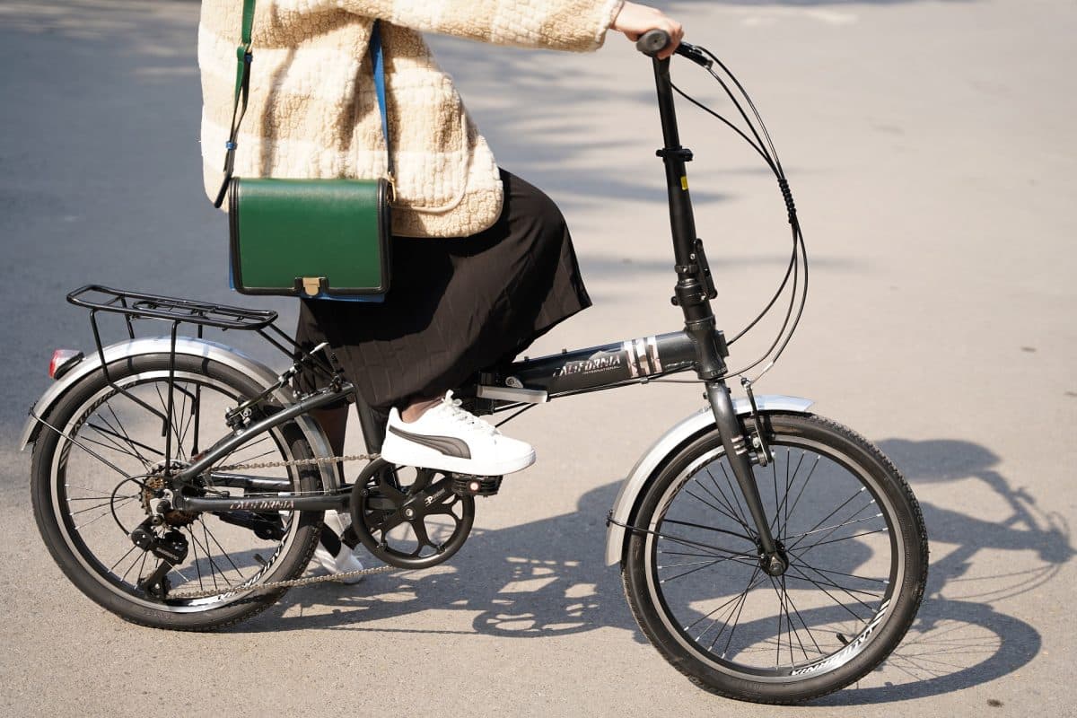 nhung-kinh-nghiem-huu-ich-khi-dap-xe-di-lam-1