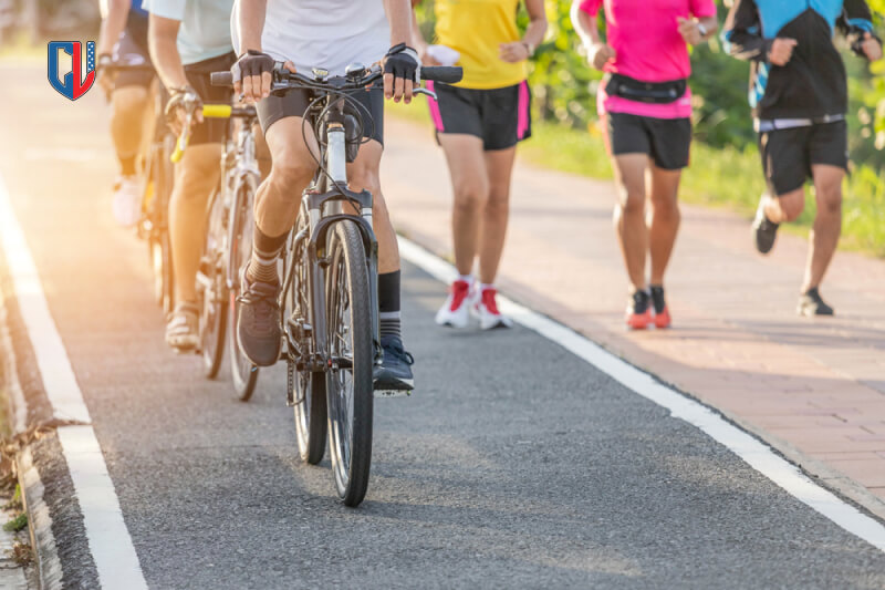 Đạp xe và chạy bộ cái nào tốt hơn: So Sánh Toàn Diện Để Lựa Chọn Phù Hợp Với Bạn 2 Dap-xe-va-chay-bo-cai-nao-tot-hon