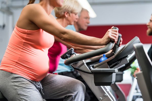 lợi ích đạp xe cho bà bầu